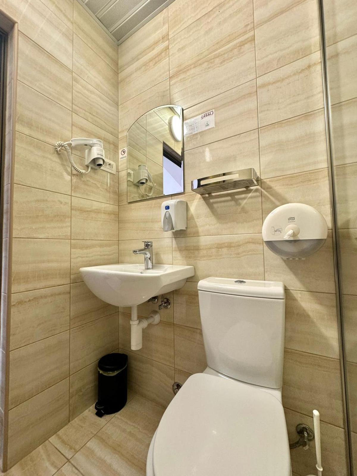 Grbalj Hotel