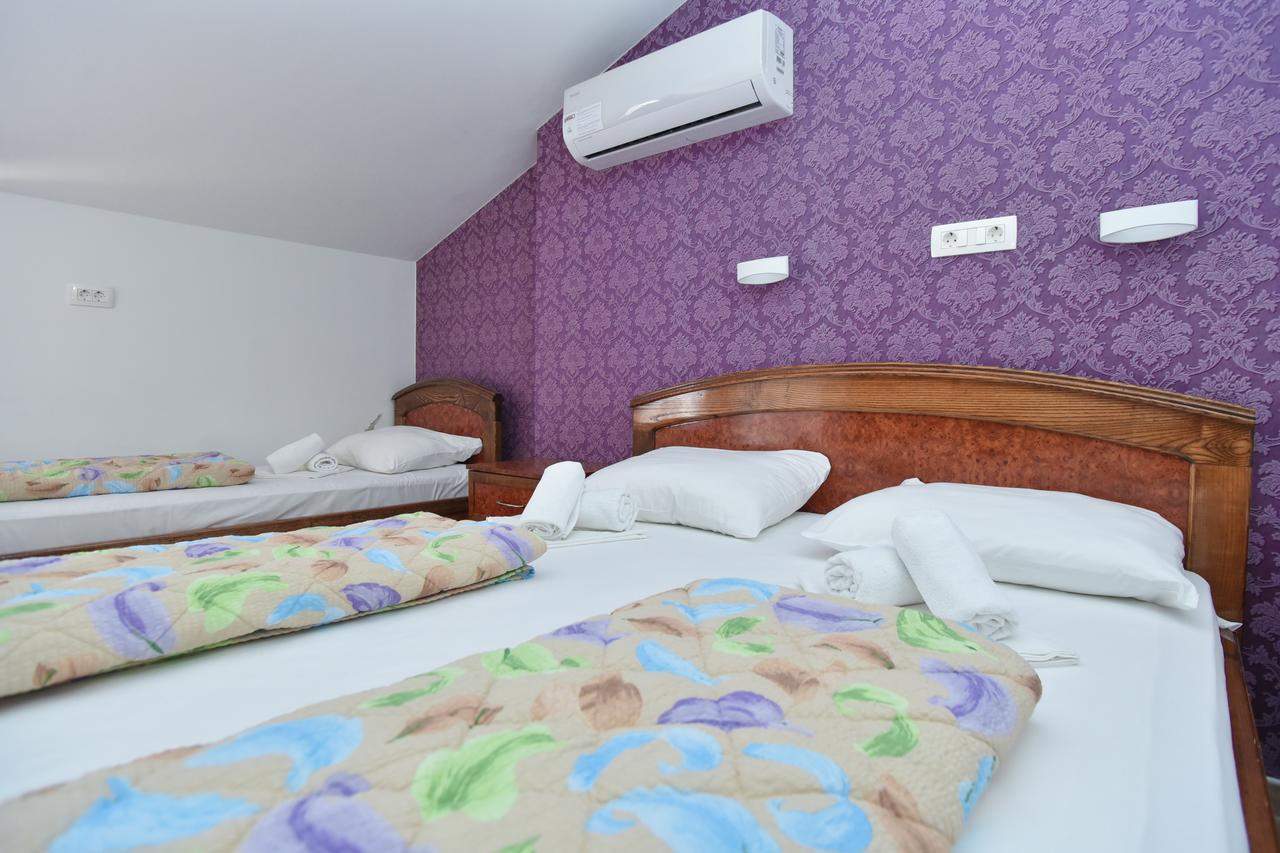 Grbalj Hotel 3*